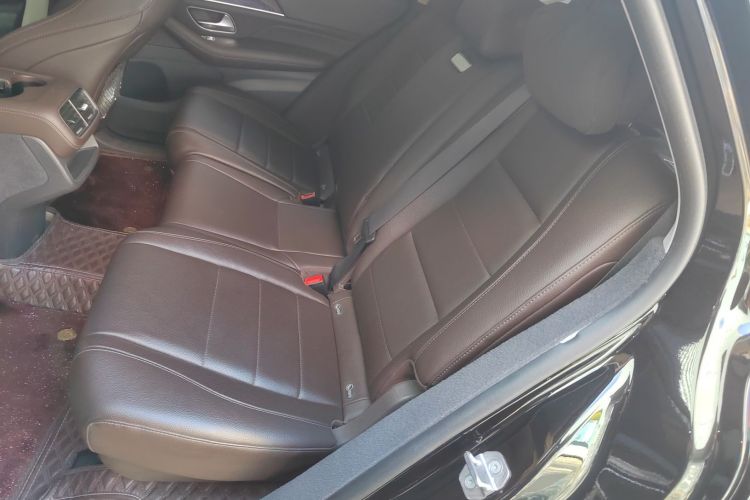 奔驰GLE 2020款 改款 GLE 350 4MATIC 时尚型中控内饰21