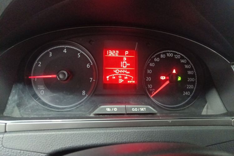 大众 桑塔纳 2016款 1.6L 自动舒适版中控内饰14