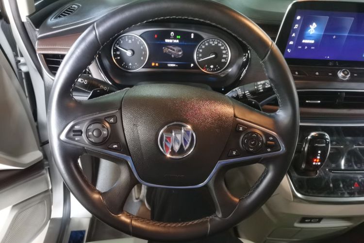 别克GL8 2023款 陆上公务舱 652T 豪华型局部细节13