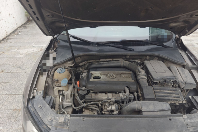 大众 帕萨特 2013款 1.8TSI DSG尊荣版局部细节9006