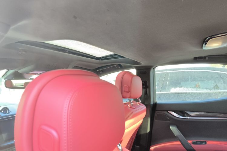 玛莎拉蒂 Ghibli 2017款 3.0T 标准版中控内饰22