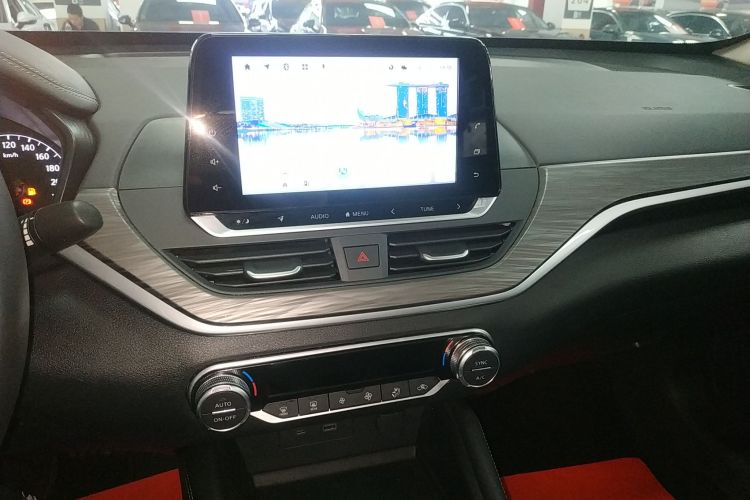 日产 天籁 2021款 2.0T XL 智进版局部细节16