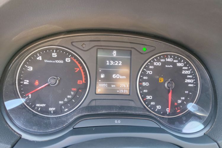 奥迪A3 2019款 Limousine 35 TFSI 时尚型 国VI局部细节14