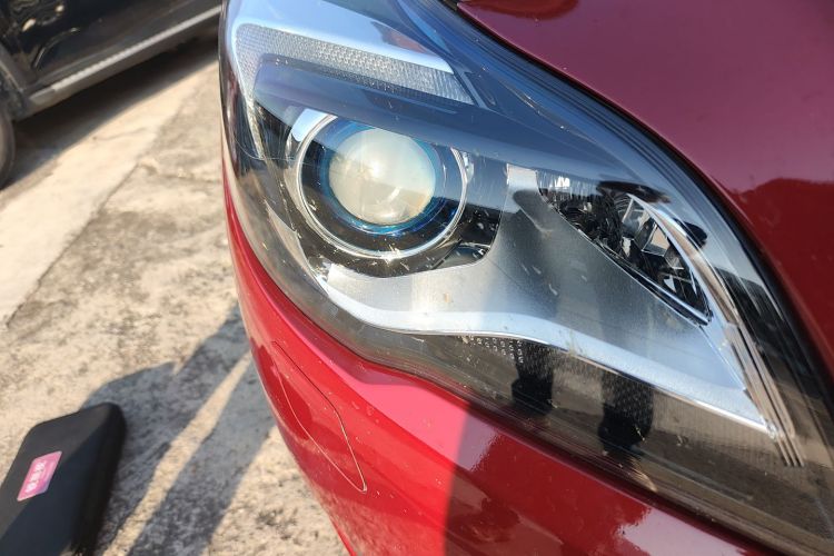 别克 君威 2014款 2.4L SIDI豪华时尚型车身外观8