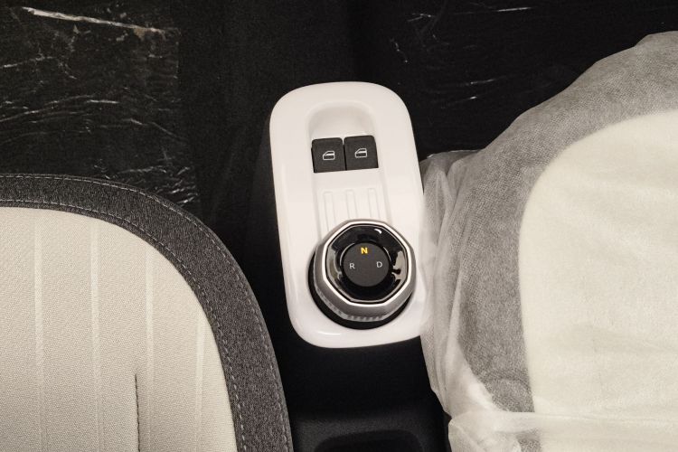 吉利银河 熊猫 2025款 210km 元气熊中控内饰18