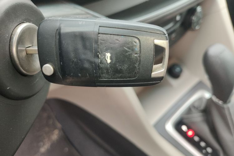 别克 英朗 2019款 15T 双离合进取型 国VI中控内饰7001