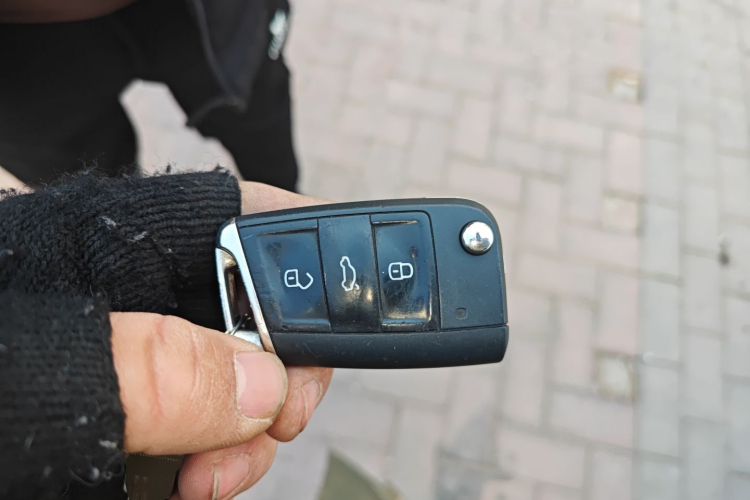 大众 揽巡 2023款 380TSI 四驱R-Line首发版中控内饰11