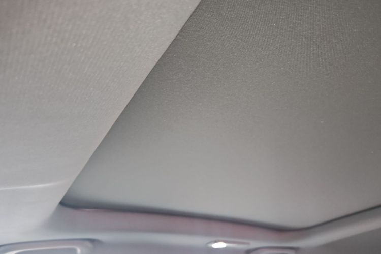 长安UNI-V 2025款 1.5T 500Bar尊贵运动型中控内饰22