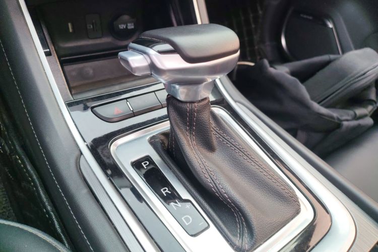 长安 锐程CC 2022款 蓝鲸版 1.5T DCT豪华型中控内饰18