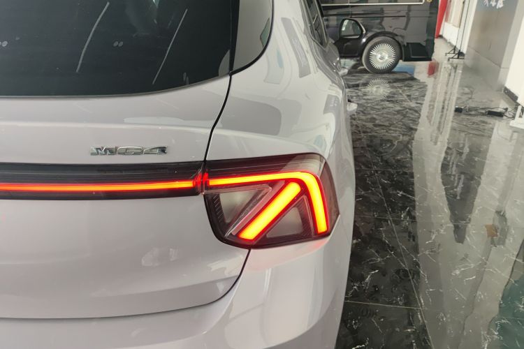 名爵 MG4 EV 2026款 437 随心版车身外观9