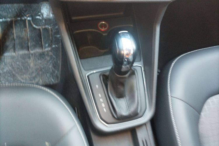 大众 桑塔纳 2016款 1.6L 自动舒适版中控内饰18