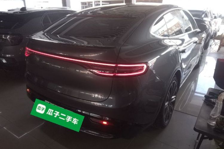鸿蒙智行 智界R7 2024款 纯电 667km Max车身外观7
