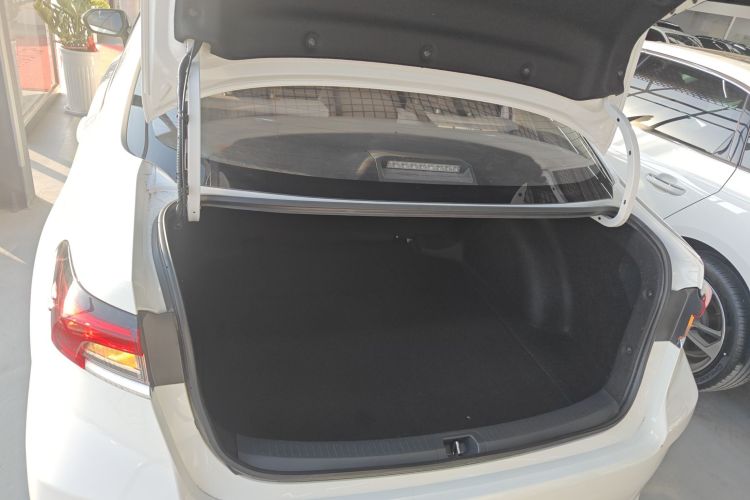 丰田 卡罗拉 2021款 1.2T S-CVT先锋PLUS版局部细节23