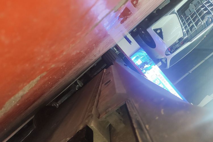 红旗E-QM5 2022款 431km 充电乐享版局部细节9001