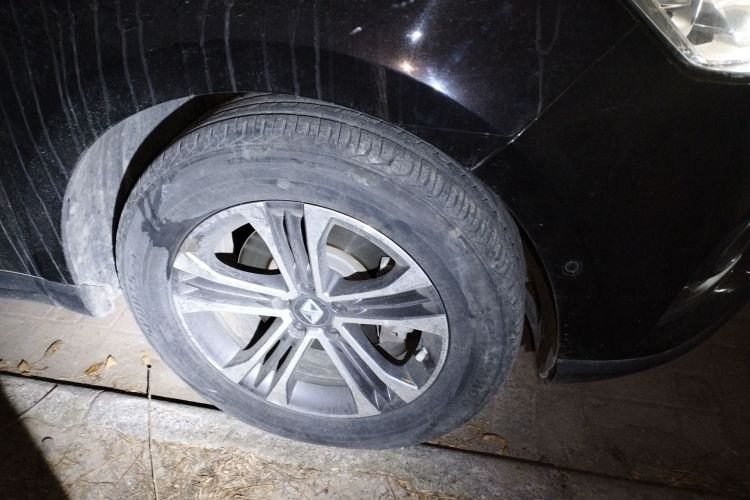 宝沃BX7 2016款 28T 两驱豪华版 5座车身外观10