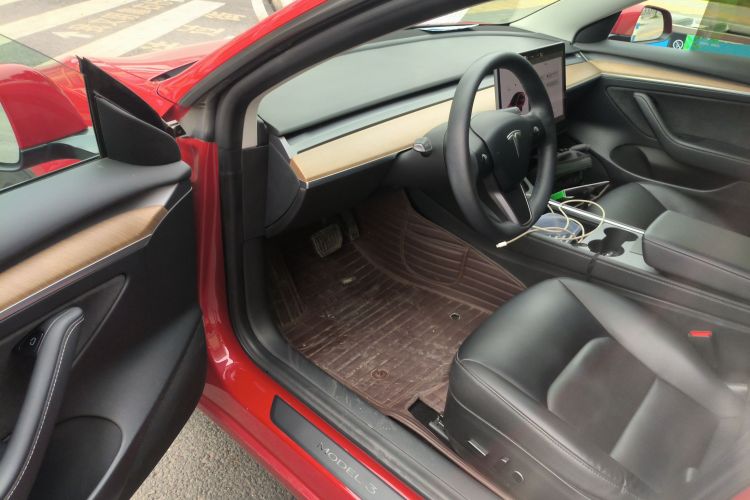 特斯拉 Model 3 2021款 标准续航后驱升级版中控内饰20