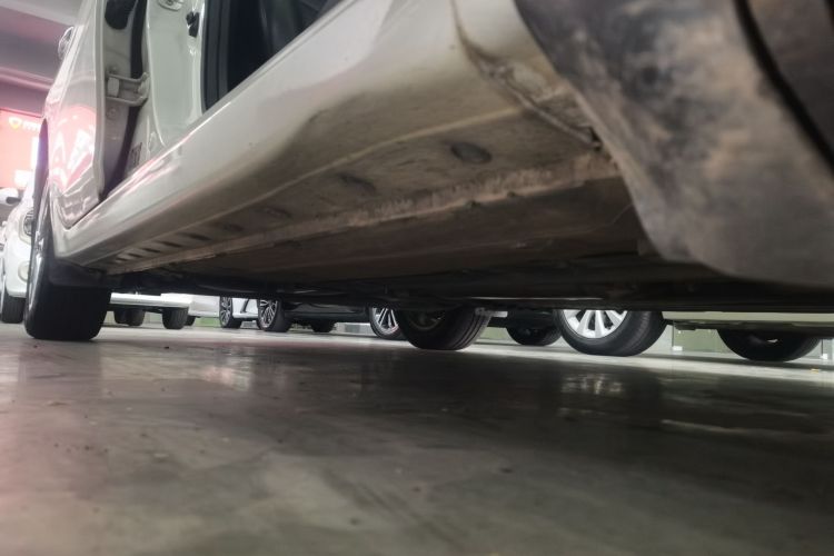 日产 轩逸 2016款 1.6XL  CVT尊享版局部细节9001