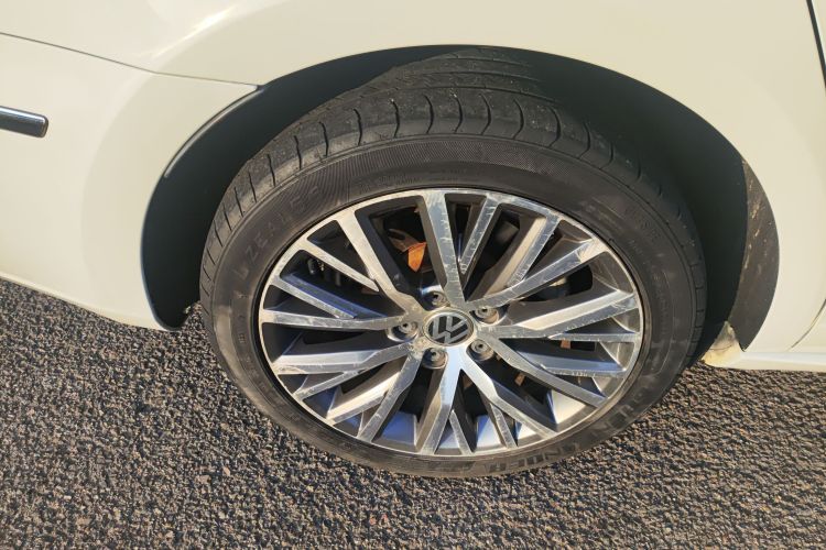 一汽-大众CC 2016款 2.0TSI 豪华型车身外观6008