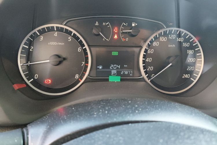 日产 轩逸 2019款 经典 1.6XL CVT豪华版中控内饰15