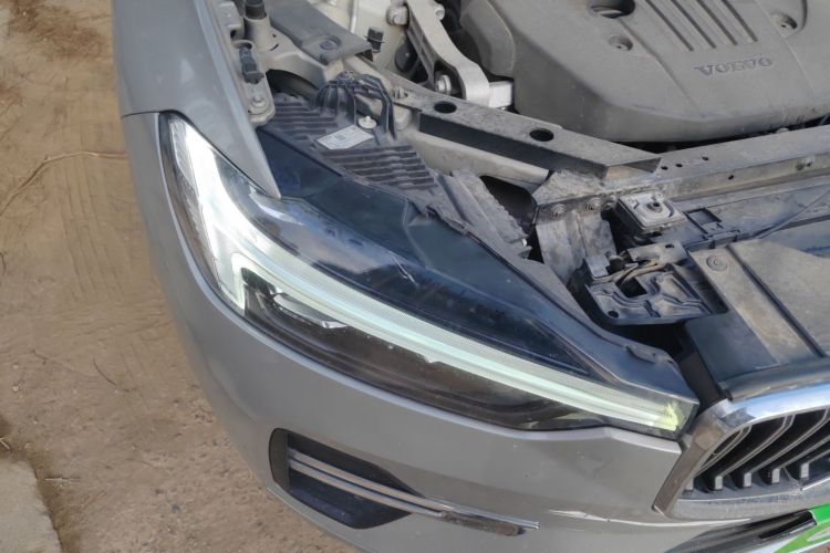 沃尔沃XC60 2022款 B5 四驱智远豪华版车身外观8