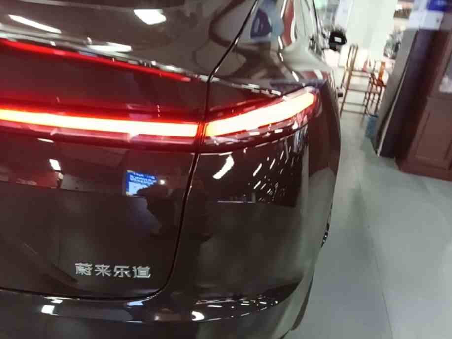 乐道L60 2025款 60kWh 后驱版(2)
