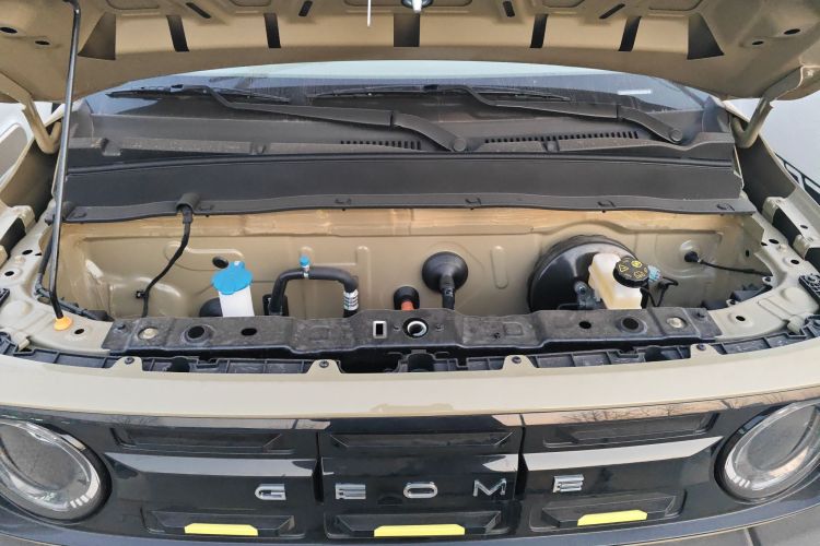 吉利银河 2025款 210km 熊猫骑士机舱底盘24