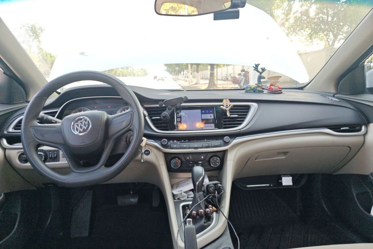 别克 英朗 2021款 典范 1.5L 自动精英型中控内饰12