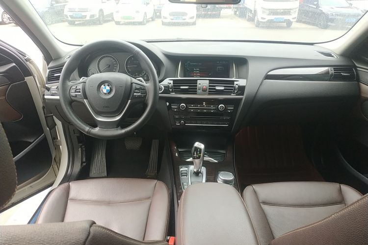 宝马X4 2014款 xDrive20i X设计套装中控内饰12