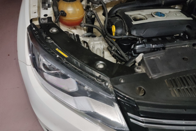 大众 途观 2016款 330TSI 自动四驱豪华版局部细节9006