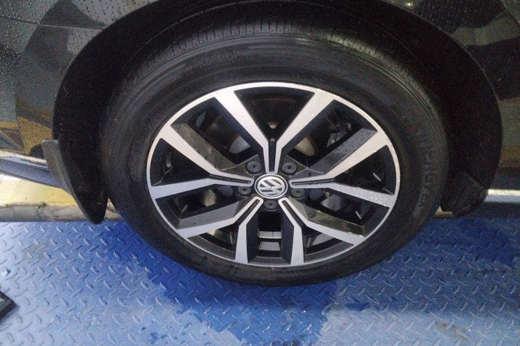 大众 迈腾 2020款 330TSI DSG 领先型车身外观6008