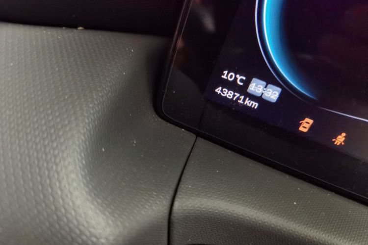 零跑汽车 零跑T03 2021款 400舒享版中控内饰15