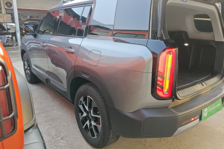 北京越野 北京BJ30 2024款 1.5T 轻野Pro版车身外观4