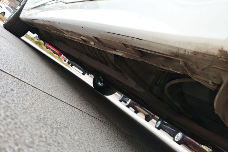 起亚K5 2014款 2.0L 自动LUXURY局部细节9002