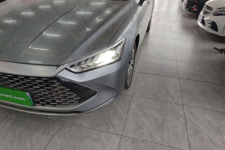 比亚迪 秦PLUS 2021款 DM-i 55KM 旗舰型局部细节36