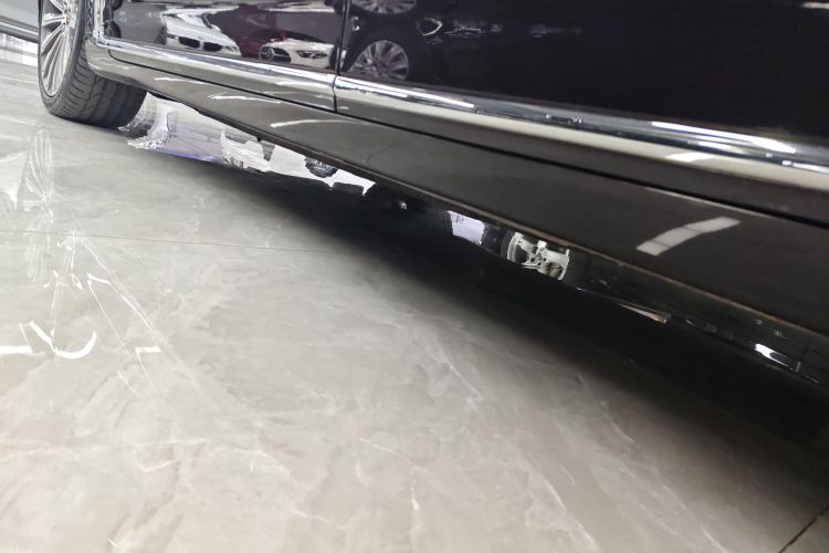 红旗H9 2020款 3.0T 智联旗领四座版局部细节9002