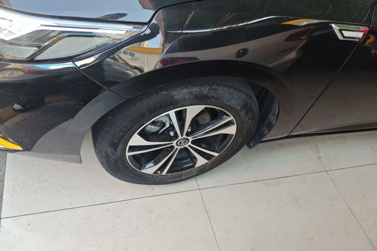 日产 轩逸 2022款 1.6L XL CVT悦享版车身外观6002