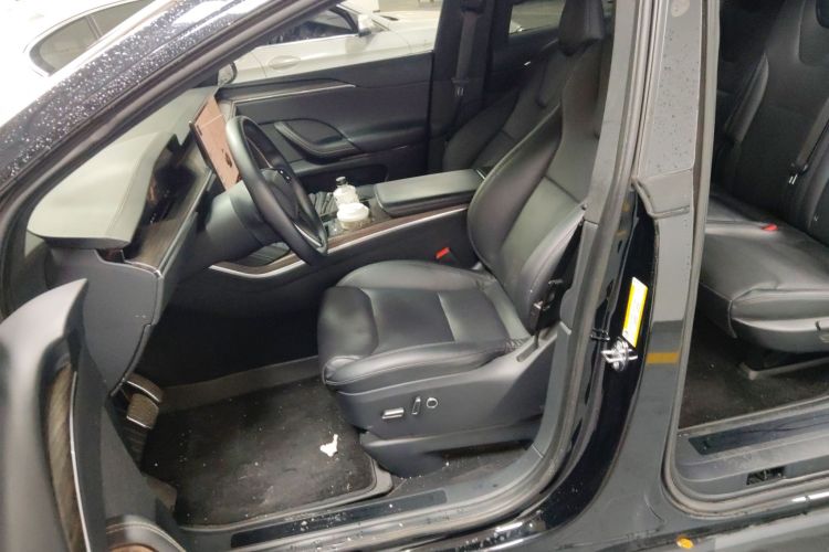 特斯拉 Model X 2023款 双电机全轮驱动版局部细节19