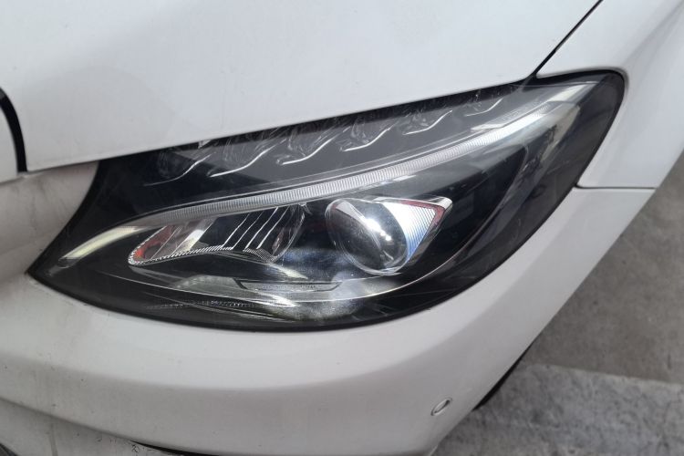 奔驰C级 2015款 C 180 L 运动型局部细节36