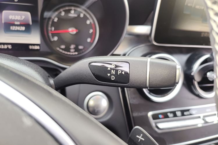 奔驰C级 2015款 C 260 L 运动型局部细节18