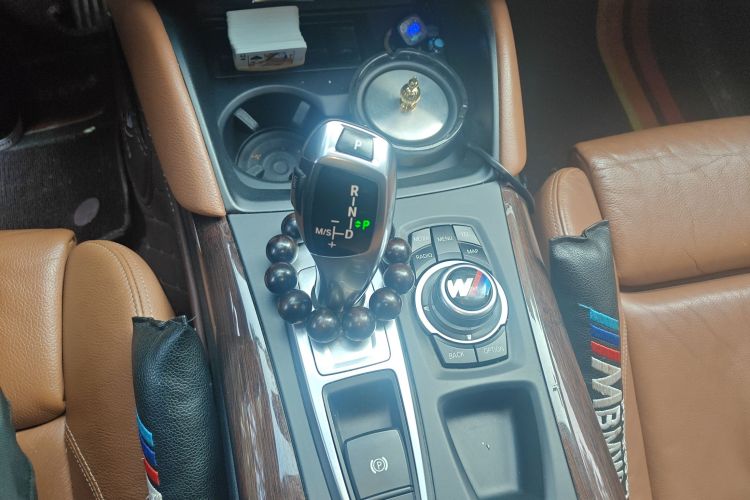 宝马X6 2014款 xDrive35i 运动型中控内饰18