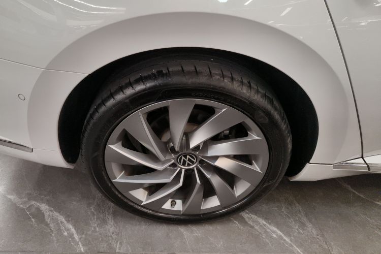 一汽-大众CC 2023款 380TSI 夺目版车身外观56