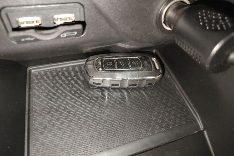 吉利汽车 远景X3 2019款 升级版 1.5L CVT精英型中控内饰7001