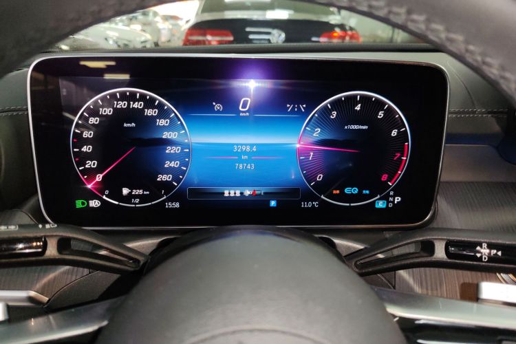 奔驰C级 2022款 改款 C 200 L 运动版局部细节14