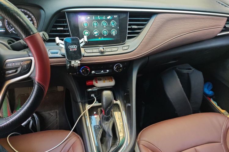 别克GL6 2019款 18T 6座互联豪华型 国V中控内饰16