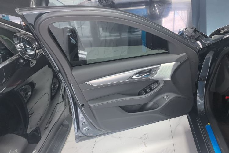 凯迪拉克CT5 2020款 改款 28T 豪华型中控内饰47