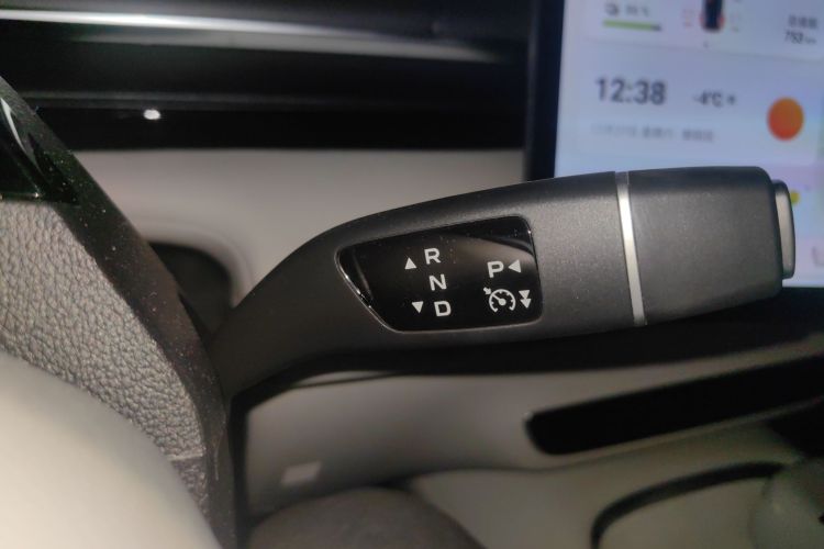 深蓝汽车 深蓝S07 2023款 200Max增程版中控内饰18