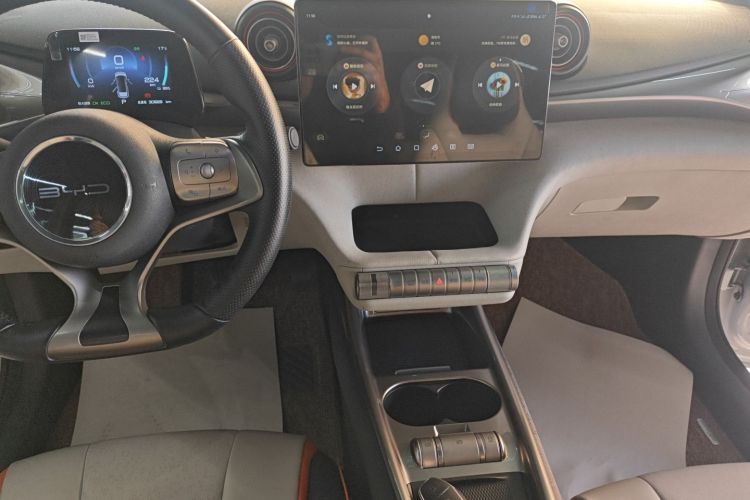 比亚迪 海豚 2021款 405km 时尚版中控内饰16