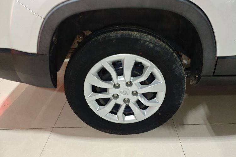 长安欧尚X70A 2019款 1.5L 手动标准型 国VI车身外观6008