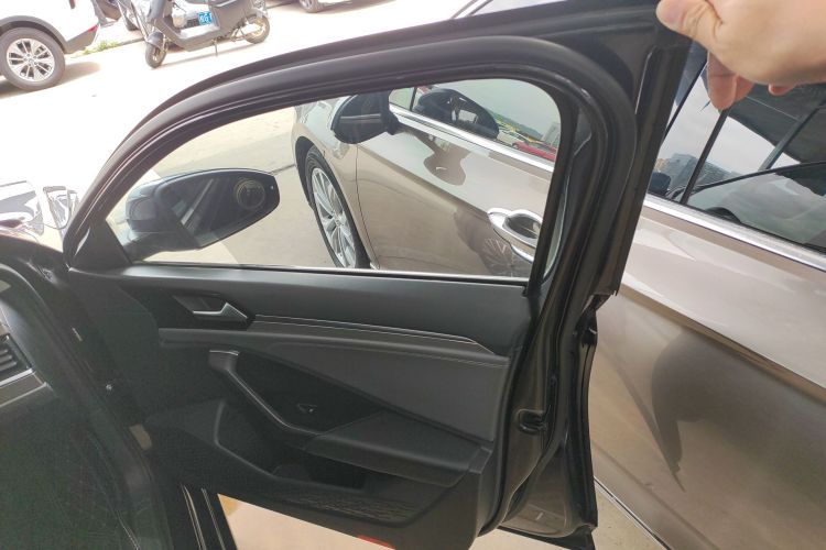 大众 速腾 2020款 280TSI DSG舒适型 国VI中控内饰7005