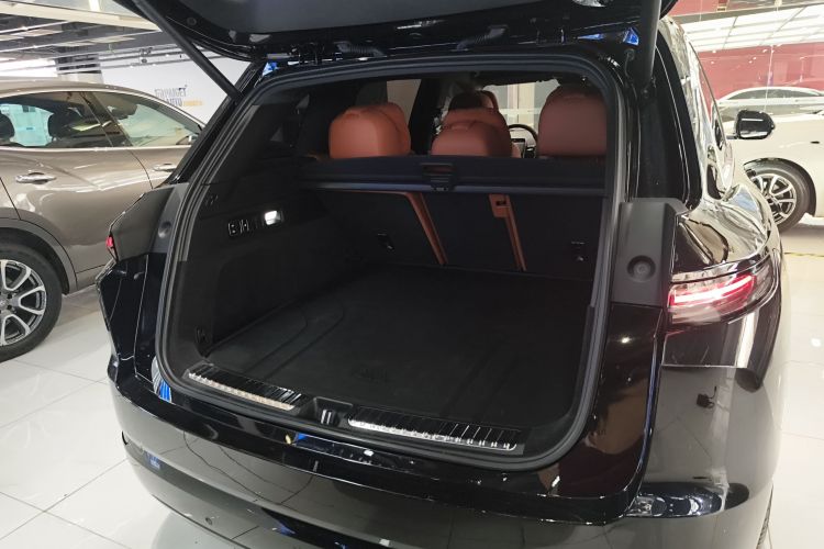 理想汽车 理想L7 2024款 MAX机舱底盘23